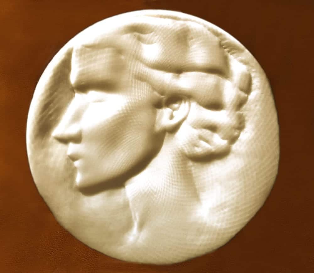 Medallón de Diana (frente) - Lanza del Vasto